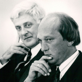 Het eerste College van Bestuur (1989):Henk Bijleveld en Douwe van Houten
