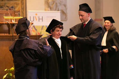 Joan Tronto ontvangt eredoctoraat